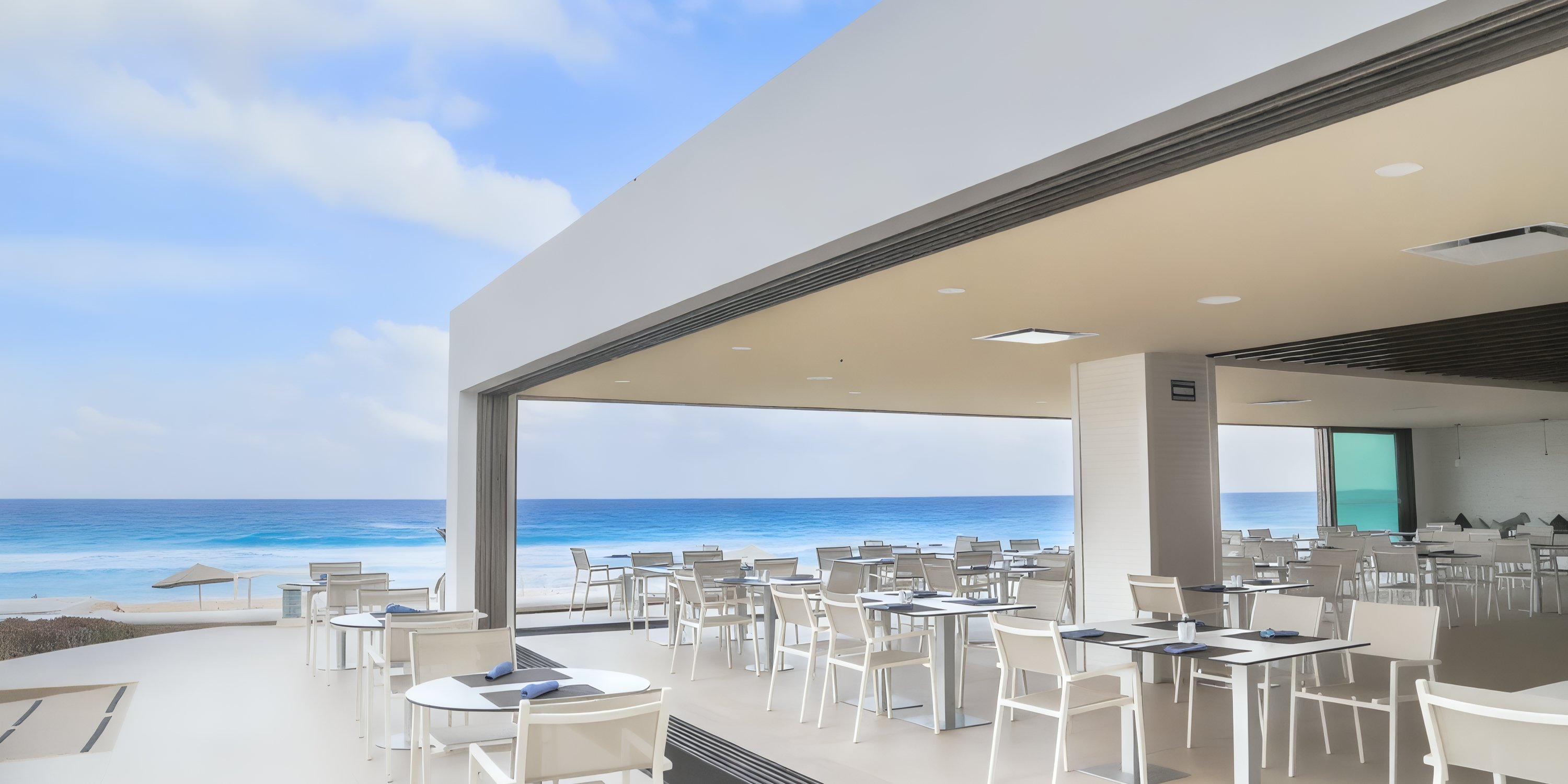 Sandos Cancun Restaurant 3